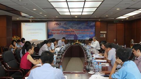 Tọa đàm khoa học “Ảnh hưởng của Internet và thương mại điện tử đến hoạt động của doanh nghiệp vừa và nhỏ Việt Nam”